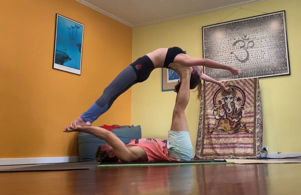 Beginner-friendly AcroYoga workshop in Canning Vale showing a safe high backfly